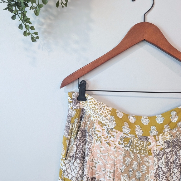 Maeve by Anthropologie Floral Pattern Shorts Sz L - Picture 2 of 10